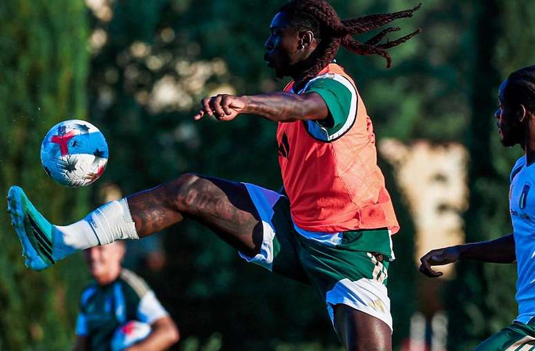 Atividade de prepara&ccedil;&atilde;o da It&aacute;lia antes de visitar os franceses na Liga das Na&ccedil;&otilde;es &ndash;