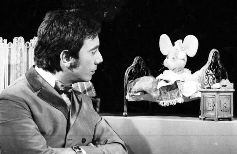 Agildo Ribeiro interagia com o boneco Topo Gigio dublado, em portugu&ecirc;s, pelo italiano Peppino Mazzullo