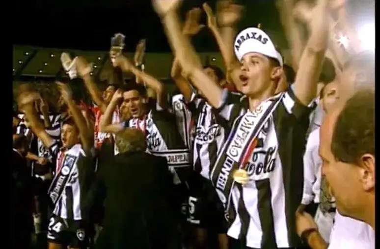 Botafogo passou pelo Pe&ntilde;arol, time que tornou-se fregu&ecirc;s &ndash;