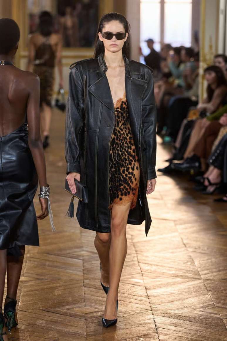 Desfile Balmain primavera-ver&atilde;o 2027 