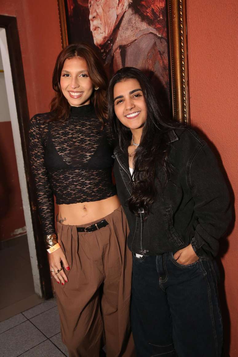 Yasmin Santos e a nova namorada, Maria Luisa Neves
