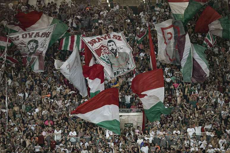 Torcida do Fluminense fez a festa no Maracan&atilde; &ndash;