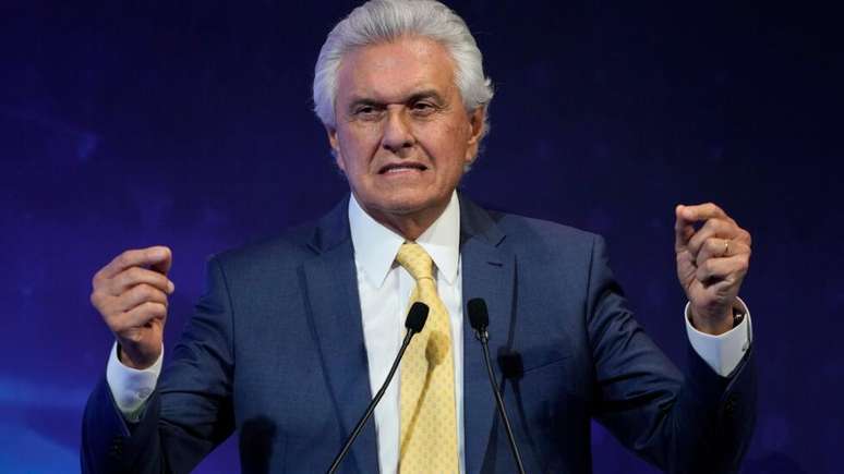 O candidato Ronaldo Caiado, do PSD, criticou, nesta quinta-feira (1&ordm;), o cancelamento do debate presidencial da TV Globo.