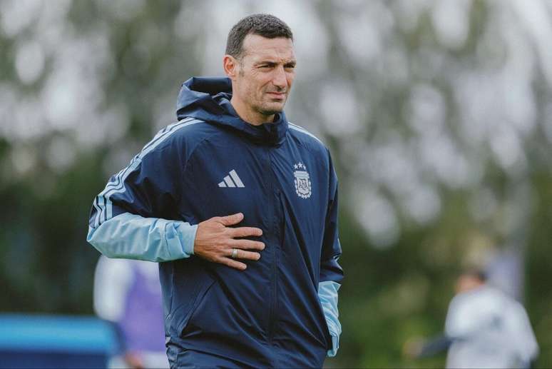 Scaloni deve voltar a usar muitos jovens nesta Data Fifa.