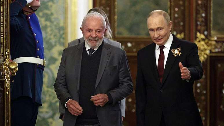 Putin defende que a velha ordem mundial ser&aacute; substitu&iacute;da por uma nova, que incluir&aacute; o Sul Global e os Brics
