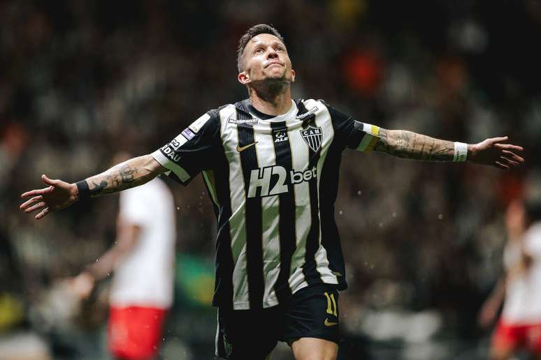 Bernard comemora o gol da vit&oacute;ria do Atl&eacute;tico sobre o Bragantino &ndash;
