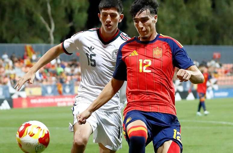 M&eacute;xico vem de derrota por 2 a 0 para a Espanha &ndash;