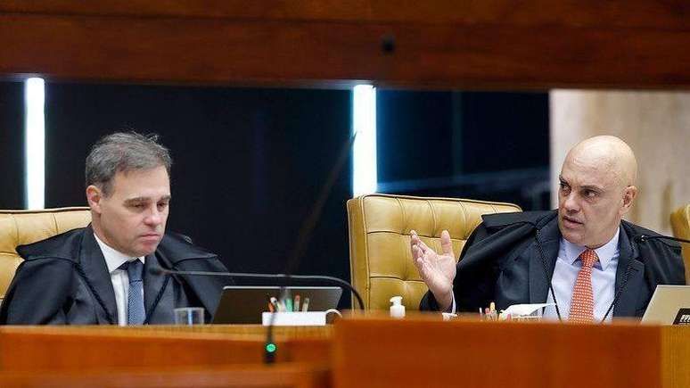 Os ministros Andr&eacute; Mendon&ccedil;a e Alexandre de Moraes, do STF