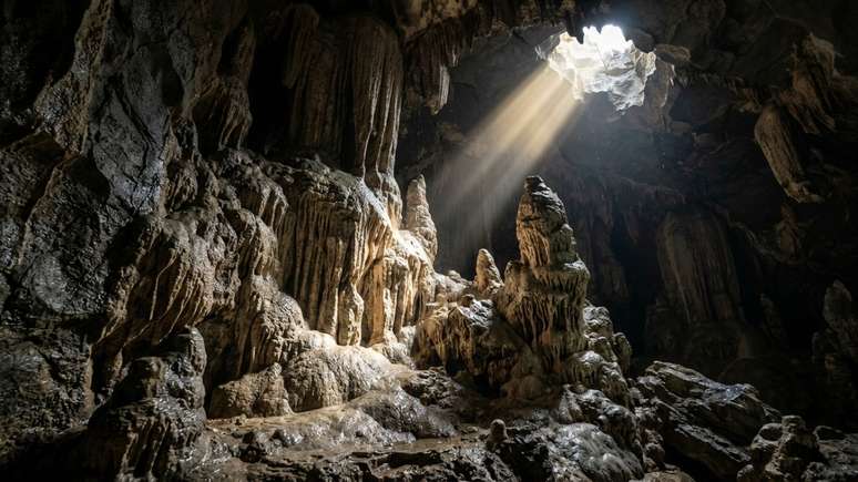 O turismo ecol&oacute;gico planejado garante a preserva&ccedil;&atilde;o dos tesouros naturais e da biodiversidade subterr&acirc;nea para as futuras gera&ccedil;&otilde;es.