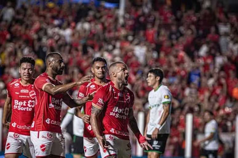 Vila Nova &eacute; o l&iacute;der da S&eacute;rie B do Campeonato Brasileiro &ndash;