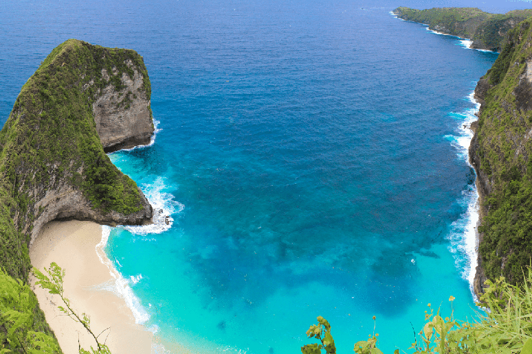 Entre praias e templos, Bali une descanso e espiritualidade 