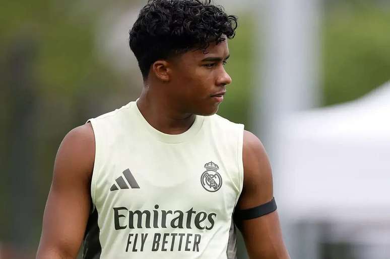 Poucos minutos no Real Madrid podem abrir caminho para novo empr&eacute;stimo &ndash;