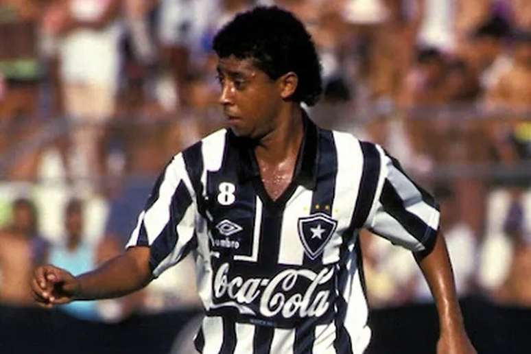 Carlos Alberto Dias teve destaque com a camisa do Botafogo &ndash;