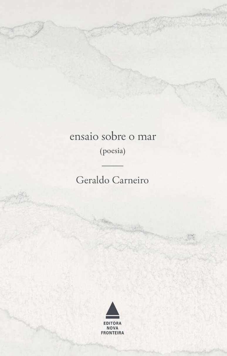 Capa do livro 'Ensaio Sobre o Mar'