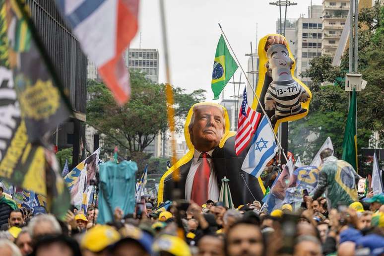 Postura em rela&ccedil;&atilde;o aos EUA &eacute; outro ponto de diverg&ecirc;ncia entre Lula e Fl&aacute;vio