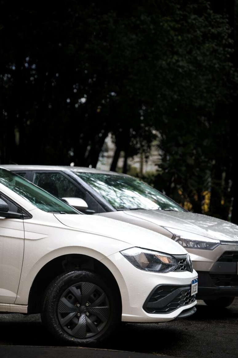 Hyundai i20 x Volkswagen Polo: os dois modelos tem bons atributos, mas alguns pontos fracos.