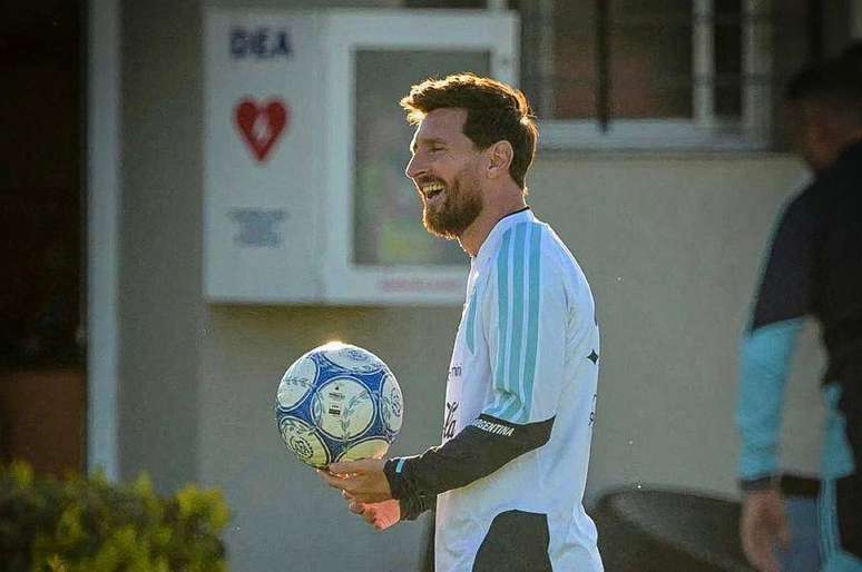 Messi no treino antes do amistoso com Benim, em Buenos Aires &ndash; Divulga&ccedil;&atilde;o/Selecci&oacute;n Argentina