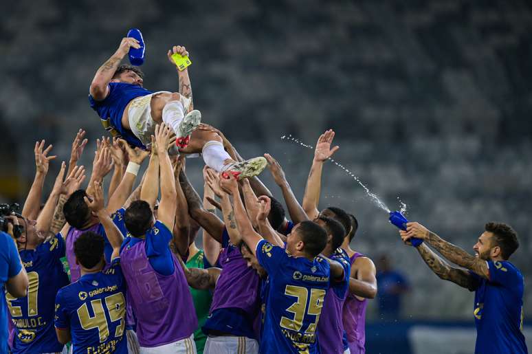 Rafael S&oacute;bis se aposentou no Cruzeiro &ndash;