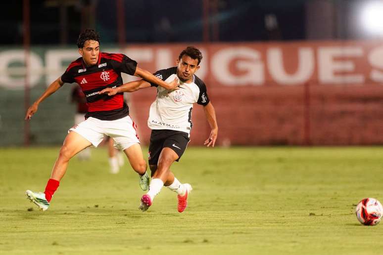 Flamengo e Corinthians fizeram um excelente jogo pelo Brasileir&atilde;o Sub-17 &ndash;