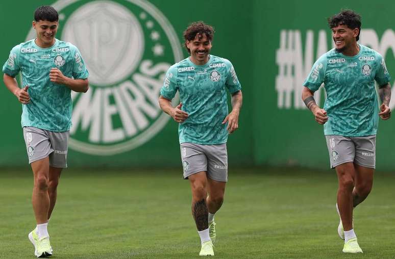 Paraguaios retornaram da Data Fifa e j&aacute; treinaram pelo Palmeiras &ndash;