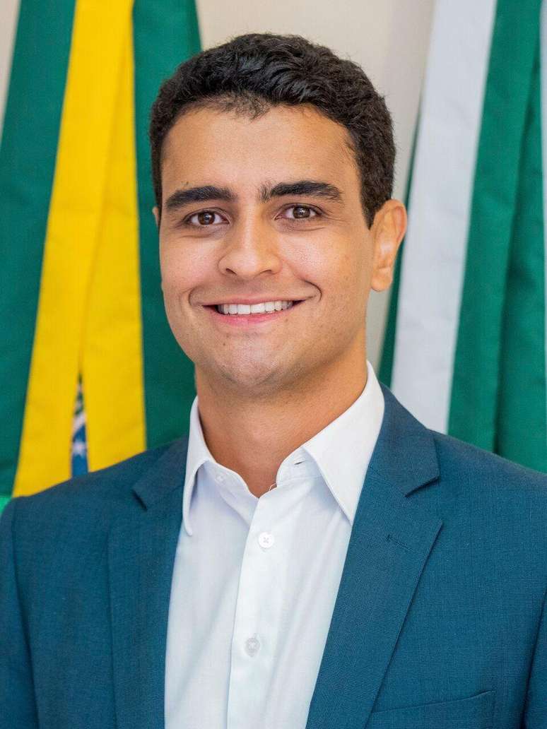 JHC, ex-prefeito de Macei&oacute;, &eacute; o novo governador de Alagoas