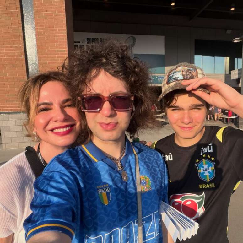 Luciana Gimenez &eacute; m&atilde;e de Lucas Jagger e Lorenzo Gabriel