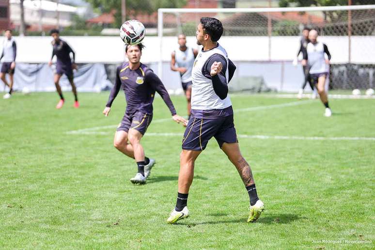 Treino dos jogadores do Gr&ecirc;mio Novorizontino &ndash;