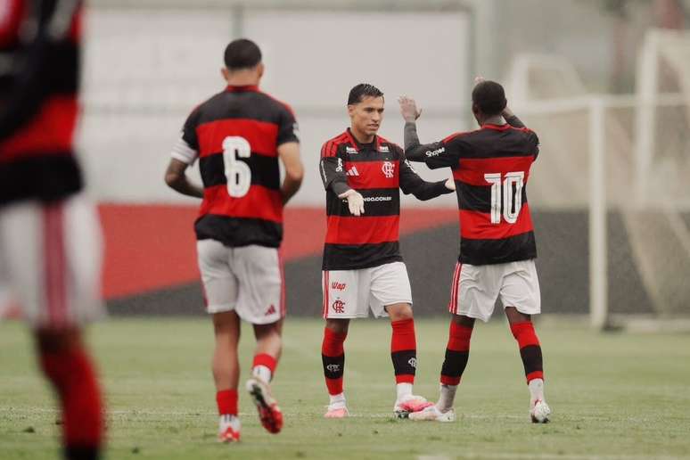 Flamengo vem de vit&oacute;ria por 3 a 0 sobre o Sampaio Correa &ndash;