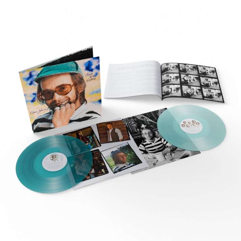 A nova edi&ccedil;&atilde;o re&uacute;ne o &aacute;lbum de 1975 e vers&otilde;es in&eacute;ditas das faixas em arranjos de voz e piano