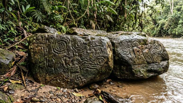 As margens rochosas da regi&atilde;o guardam testemunhos milenares da ocupa&ccedil;&atilde;o humana na Amaz&ocirc;nia.