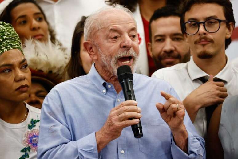 Lula disputa o segundo turno da elei&ccedil;&atilde;o presidencial