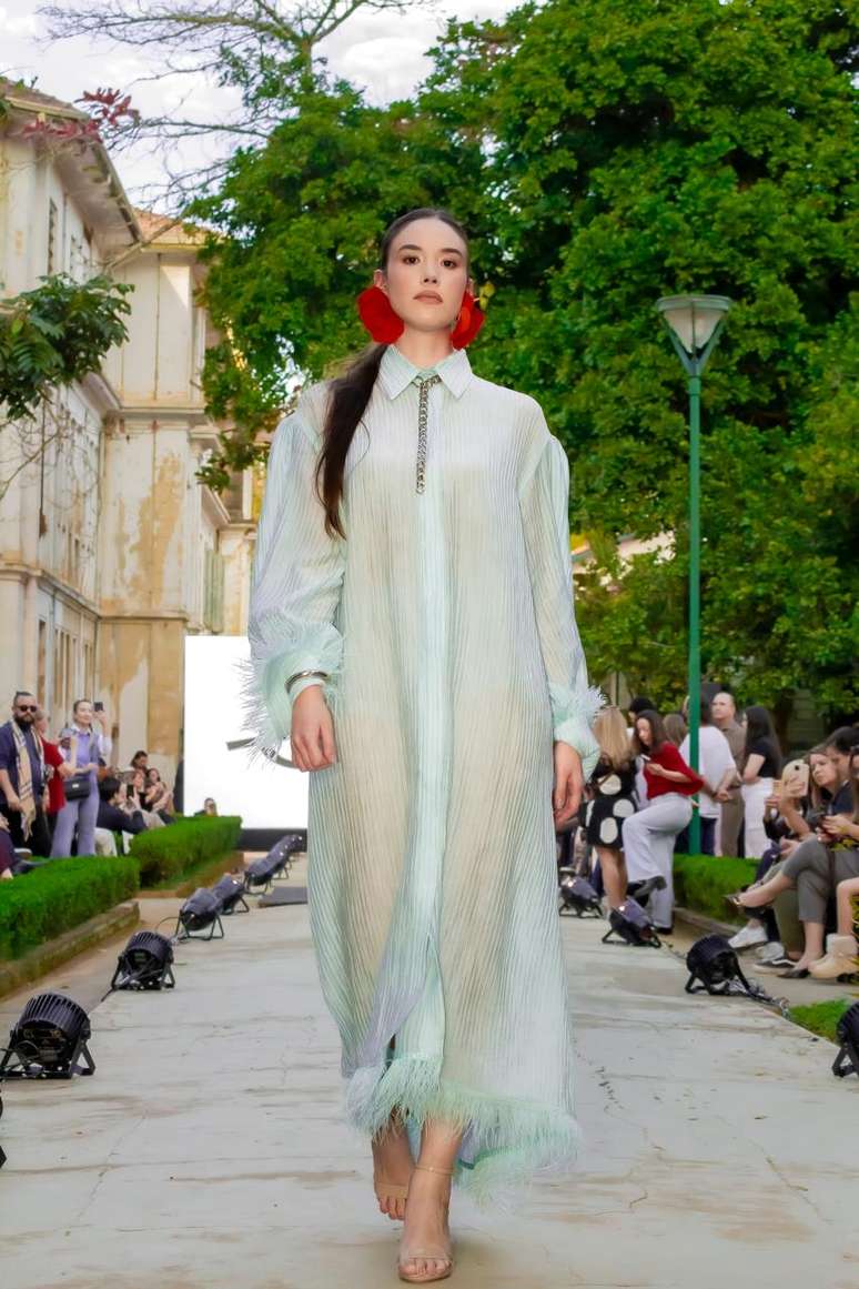 Desfile de Arnaldo Ventura 