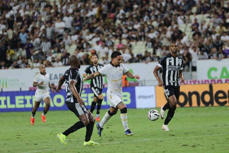 Cear&aacute; e Crici&uacute;ma mediram for&ccedil;as nesta quinta-feira (8), pela 32&ordf; rodada da S&eacute;rie B &ndash;
