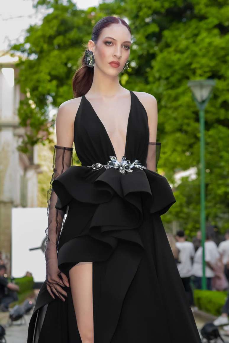 Desfile de Arnaldo Ventura 