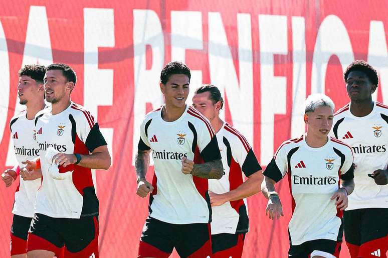 Benfica durante treinamento durante a semana &ndash;