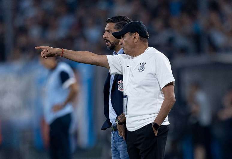 Ram&oacute;n e Emiliano D&iacute;az no comando do Corinthians&nbsp; &ndash;