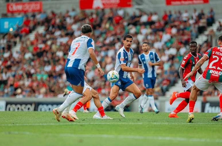 Mar&iacute;timo e Porto mediram for&ccedil;as neste s&aacute;bado (10), pela oitava rodada do Campeonato Portugu&ecirc;s &ndash;