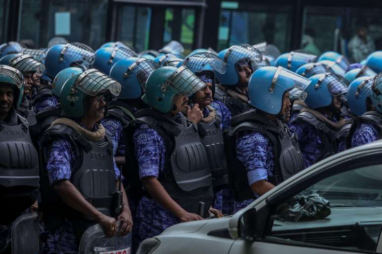 Efetivos da For&ccedil;a de A&ccedil;&atilde;o R&aacute;pida, juntamente com policiais, foram mobilizados ap&oacute;s o CJP anunciar a realiza&ccedil;&atilde;o dos protestos