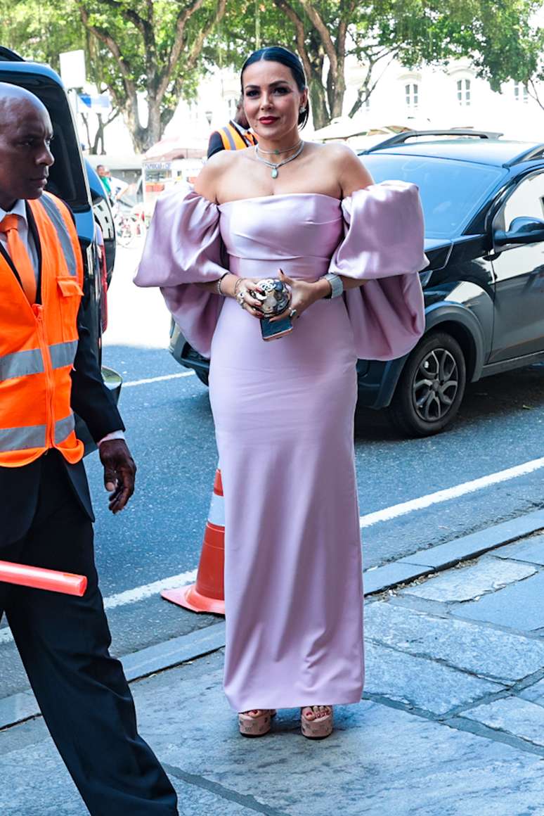Convidada do casamento de Giulia Be e Conor Kennedy 