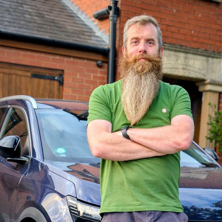 Mark Quigg afirma que os carros el&eacute;tricos proporcionam uma "experi&ecirc;ncia de condu&ccedil;&atilde;o maravilhosa para mim, pessoalmente, porque s&atilde;o muito mais silenciosos"