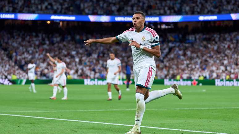 Mbappé marca e se torna o quinto maior artilheiro da história da Champions