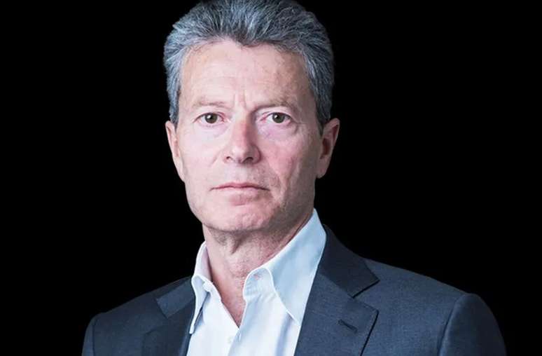 City contrata Mark Howard para representar o clube ap&oacute;s acusa&ccedil;&otilde;es de fraude financeira &ndash;