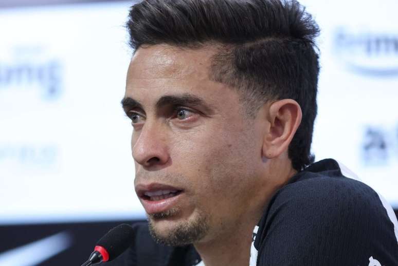 Gabriel Paulista criticou a diretoria ap&oacute;s a derrota no cl&aacute;ssico &ndash;