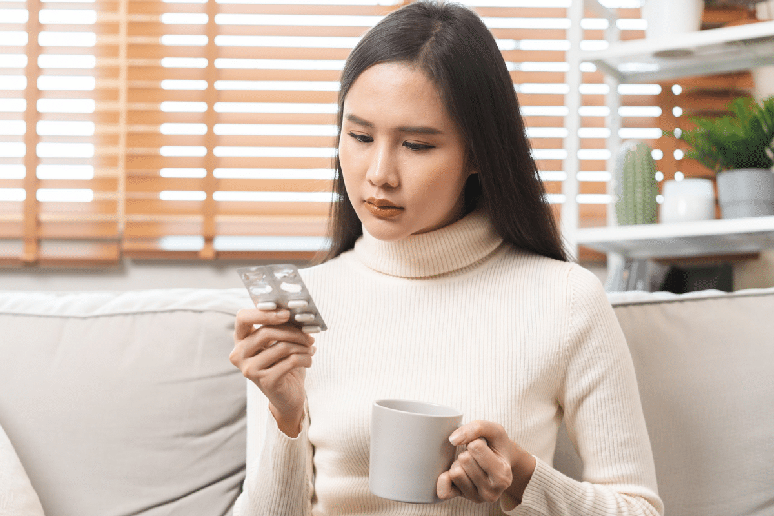 Caf&eacute;, leite e sucos podem interagir com determinados rem&eacute;dios 