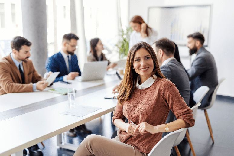 O papel das empresas &eacute; oferecer condi&ccedil;&otilde;es de aprendizado, feedback e crescimento, mas essa constru&ccedil;&atilde;o tamb&eacute;m depende do protagonismo de cada profissional 