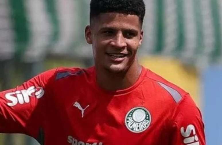 Mateus&atilde;o se profissionalizou no Palmeiras &ndash;