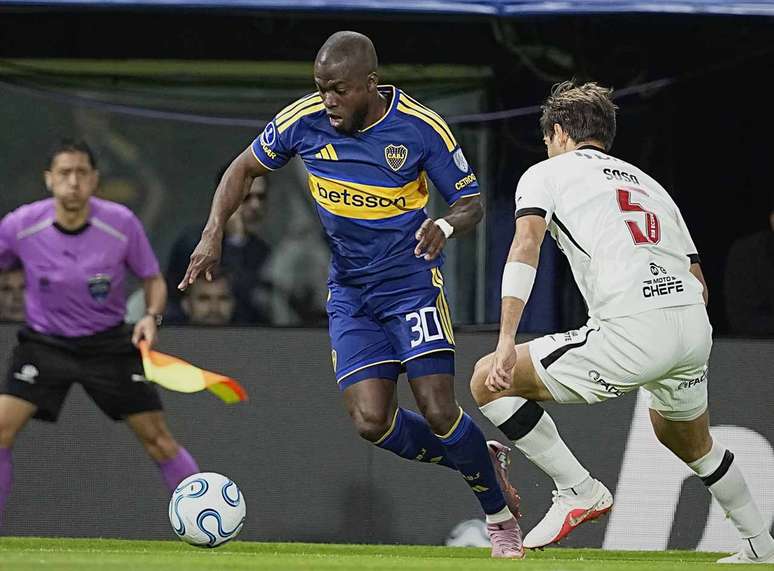 Enner Valencia desperdi&ccedil;ou boas chances de marcar pelo Boca Juniors &ndash;