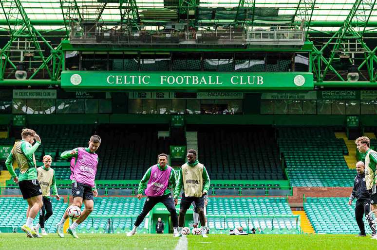 Atividade de prepara&ccedil;&atilde;o do Celtic antes de encarar o Benfica &ndash;
