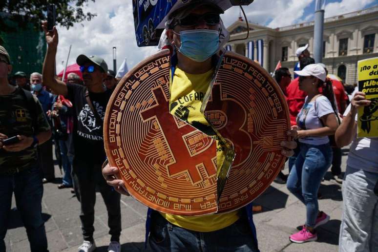 O que restou do projeto de transformar El Salvador no "pa&iacute;s do bitcoin" cinco anos depois?