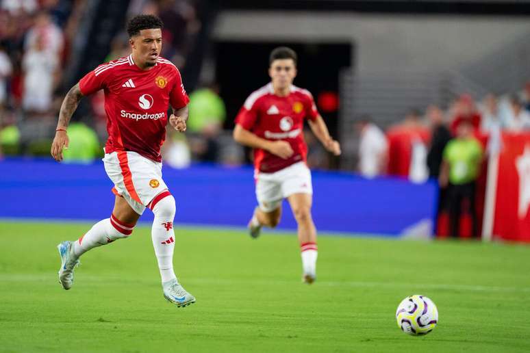 Sem clube ap&oacute;s deixar o Manchester United, Sancho &eacute; visto como op&ccedil;&atilde;o para refor&ccedil;ar as pontas &ndash;